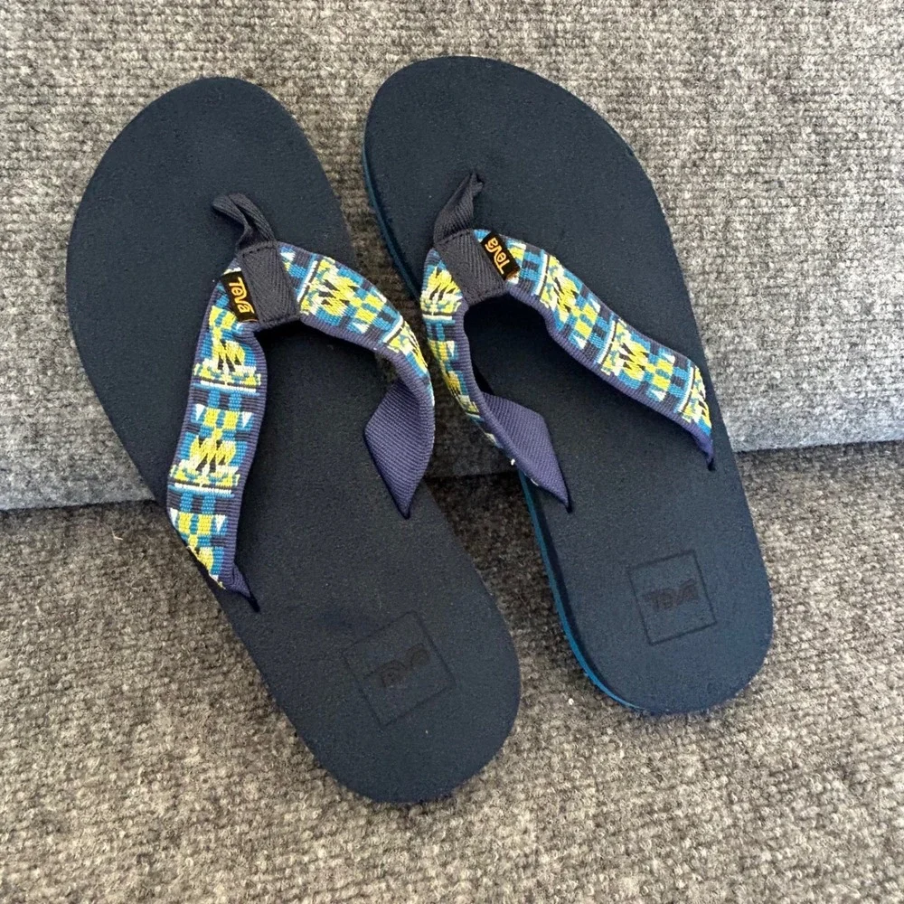 Teva Mush II Navy Blue Geometric Pattern Flip Flop Sandals 1093656Y Mens 6